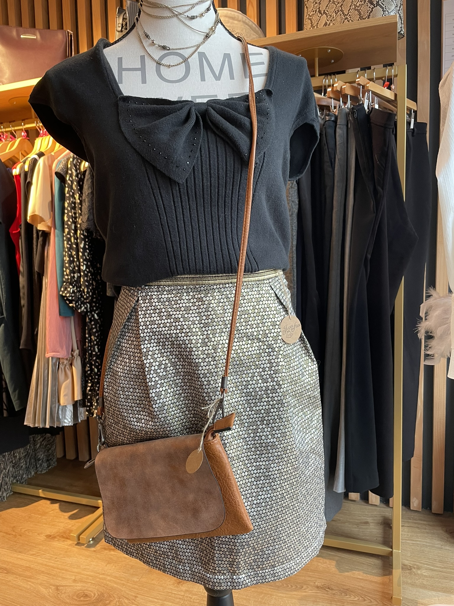 Vêtements de marques en excellent état