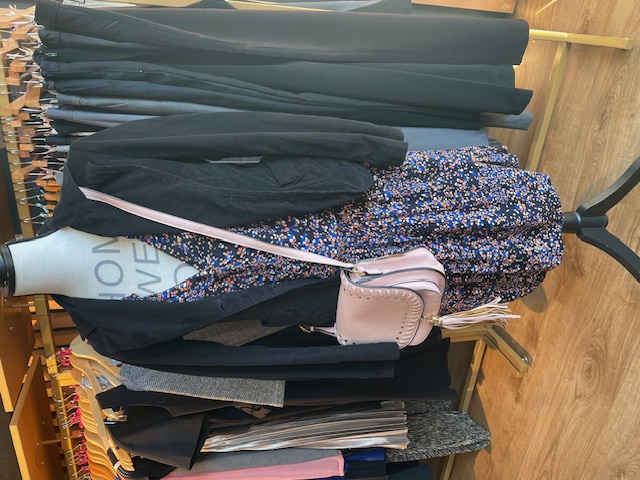 Collection variée de prêt-à-porter